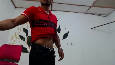 Snapshot of fernandez_latinblack chatting on February 2025 11:14:02 PM fernandez_latinblack online show from February 2025 11:14:02 PM