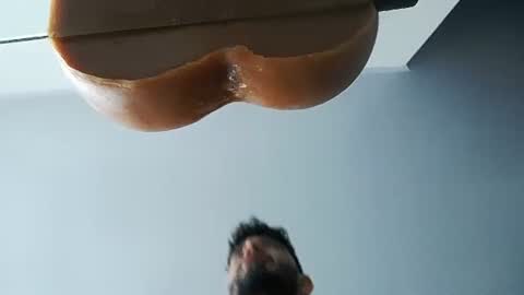 Samuel online show from November 2025 03:47:01 PM