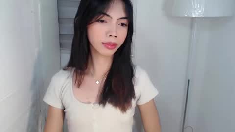 feyaaa online show from March 2025 04:29:02 PM