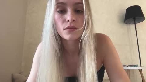 Lisa online show from September 2025 08:28:02 AM