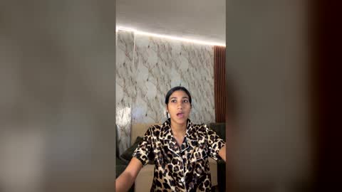 Freyja  online show from February 2026 09:53:01 PM