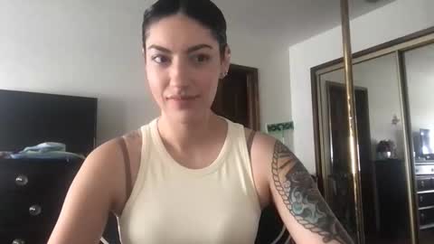 fgsammie online show from November 2025 07:56:02 PM