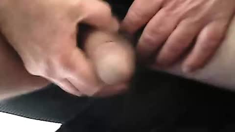 Snapshot of fh1963 chatting on February 2026 01:10:01 PM fh1963 online show from February 2026 01:10:01 PM