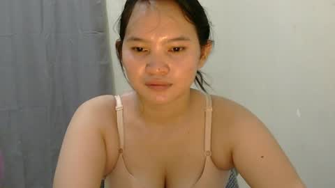 Snapshot of fhwilloughbyxx chatting on July 2026 12:07:02 PM fhwilloughbyxx online show from July 2026 12:07:02 PM