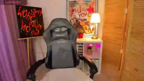 fiamoory online show from February 2025 01:30:02 AM