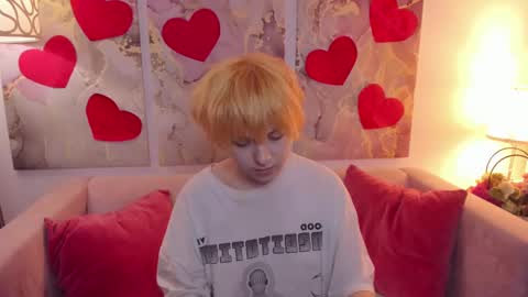 fiamoory online show from February 2025 05:11:02 AM