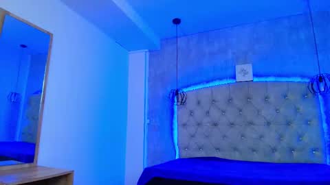   online show from September 2025 12:05:02 PM