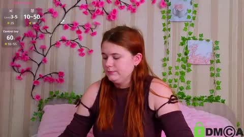 Snapshot of fiery_foxy chatting on May 2026 09:25:02 AM Mabel online show from May 2026 09:25:02 AM