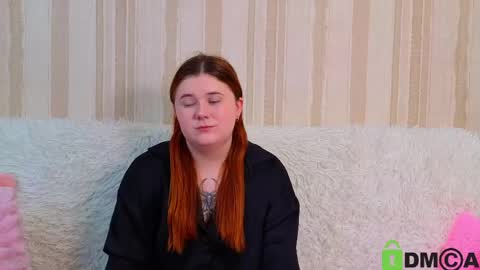 Snapshot of fiery_foxy chatting on May 2026 07:05:02 AM Mabel online show from May 2026 07:05:02 AM