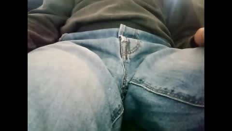 fifi010203 online show from October 2025 11:17:01 AM