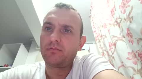 Nick online show from November 2025 06:02:01 AM