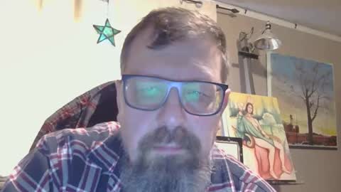 Snapshot of figuredraw chatting on April 2026 11:02:02 PM figuredraw online show from April 2026 11:02:02 PM