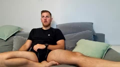 Snapshot of fikol123 chatting on September 2025 06:27:02 AM fiolkamil online show from September 2025 06:27:02 AM