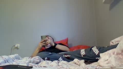 Snapshot of filipek757 chatting on December 2024 10:56:02 AM filipek757 online show from December 2024 10:56:02 AM