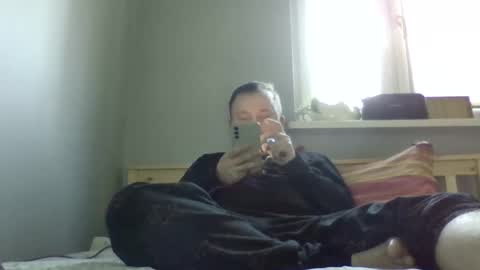 Snapshot of filipek757 chatting on December 2024 12:05:02 PM filipek757 online show from December 2024 12:05:02 PM