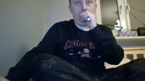 Snapshot of filipek757 chatting on December 2024 08:47:01 PM filipek757 online show from December 2024 08:47:01 PM