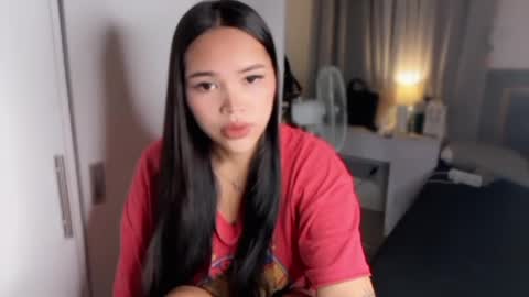 Snapshot of filipina_demure chatting on March 2026 02:37:02 AM Sandy online show from March 2026 02:37:02 AM