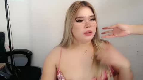  Angela  DONT FORGET TO FOLLOW AND GIVE ME APPRECIATION online show from September 2025 02:13:02 AM