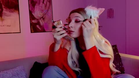 Snapshot of filipinaadams chatting on December 2024 08:16:02 AM cap and Lana  online show from December 2024 08:16:02 AM