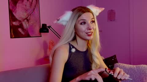 Snapshot of filipinaadams chatting on December 2024 02:38:02 PM cap and Lana  online show from December 2024 02:38:02 PM