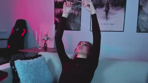 Snapshot of filipinaadams chatting on February 2025 08:17:01 AM cap and Lana  online show from February 2025 08:17:01 AM