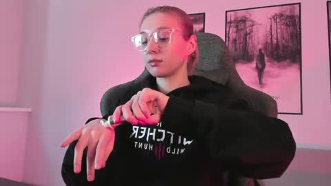 Snapshot of filipinaadams chatting on March 2025 08:34:01 AM cap and Lana  online show from March 2025 08:34:01 AM