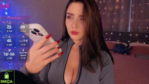 LEEN online show from November 2025 09:09:01 AM