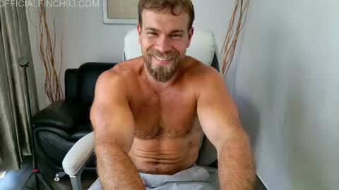 Snapshot of finch93 chatting on July 2026 06:45:02 PM Nick online show from July 2026 06:45:02 PM