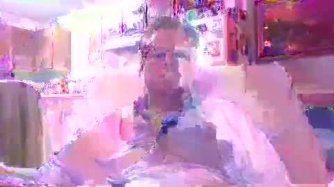 Snapshot of finderfiner chatting on June 2026 05:41:02 AM finderfiner online show from June 2026 05:41:02 AM