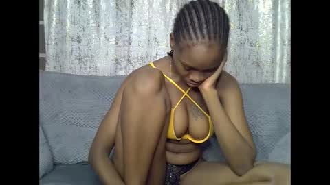 Snapshot of fine_queen12 chatting on May 2026 11:16:01 AM fine_queen12 online show from May 2026 11:16:01 AM