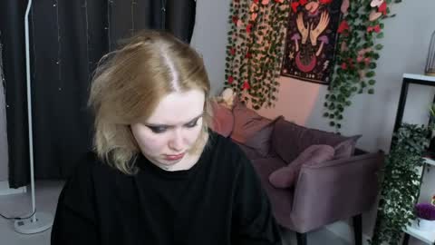 Fiona online show from April 2026 11:02:01 PM