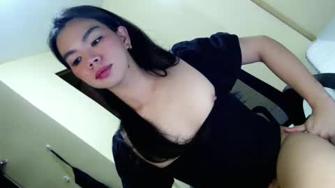 Snapshot of fionie_xxx chatting on May 2026 01:56:01 AM FIONA online show from May 2026 01:56:01 AM