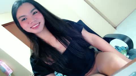Snapshot of fionie_xxx chatting on June 2026 10:13:02 AM FIONA online show from June 2026 10:13:02 AM