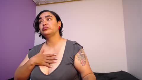 fiorellaruso online show from January 2026 01:02:01 PM