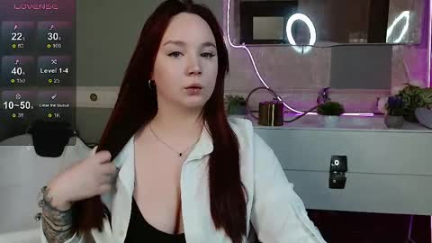 Snapshot of fire_emily chatting on May 2026 01:11:02 AM fire_emily online show from May 2026 01:11:02 AM