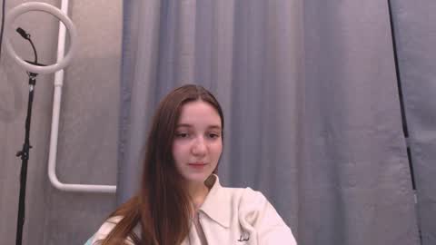 Snapshot of fireflies_fly_ chatting on January 2025 06:31:01 PM fireflies_fly_ online show from January 2025 06:31:01 PM