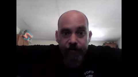 Snapshot of fireprince1977 chatting on May 2026 09:42:02 PM Brad online show from May 2026 09:42:02 PM