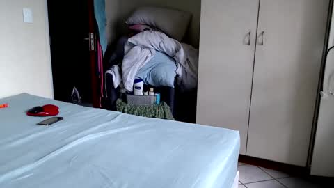 fitblair66_ online show from November 2025 12:05:01 PM