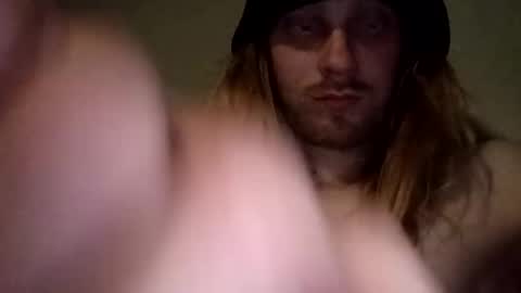 Snapshot of fitfungi7 chatting on April 2026 05:06:01 AM fitfungi7 online show from April 2026 05:06:01 AM