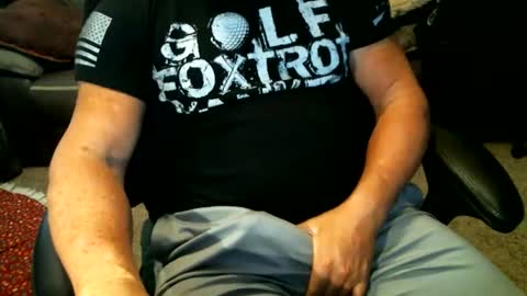 fitguy40 online show from December 2024 07:56:02 PM