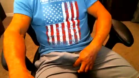 fitguy40 online show from March 2026 09:51:01 PM