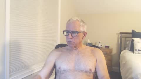 Snapshot of fitman999 chatting on January 2025 01:20:02 AM Jon online show from January 2025 01:20:02 AM