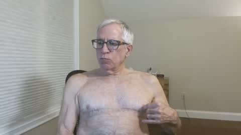 Snapshot of fitman999 chatting on March 2025 04:47:01 AM Jon online show from March 2025 04:47:01 AM