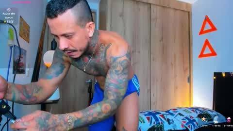 Elias Valencia online show from November 2025 10:58:02 AM