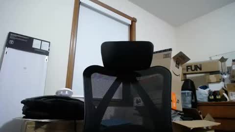  Links in Bio below online show from December 2025 12:22:02 PM