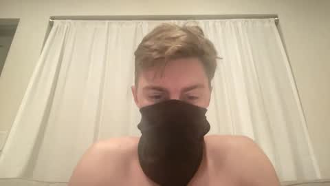 Snapshot of fittfucker chatting on October 2025 03:29:01 AM fittfucker online show from October 2025 03:29:01 AM