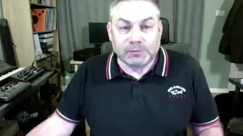 fittiesonly online show from December 2025 09:54:02 PM