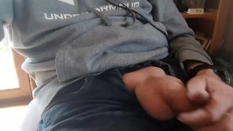 Snapshot of fiveforwilly1 chatting on February 2026 11:54:01 AM Markus online show from February 2026 11:54:01 AM