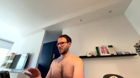 Snapshot of fizzysalt chatting on April 2026 06:50:01 AM fizzysalt online show from April 2026 06:50:01 AM