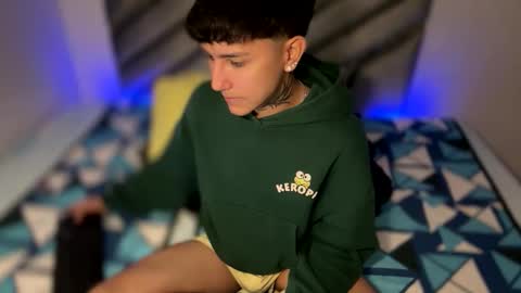 fj_araujo online show from October 2025 06:19:01 PM